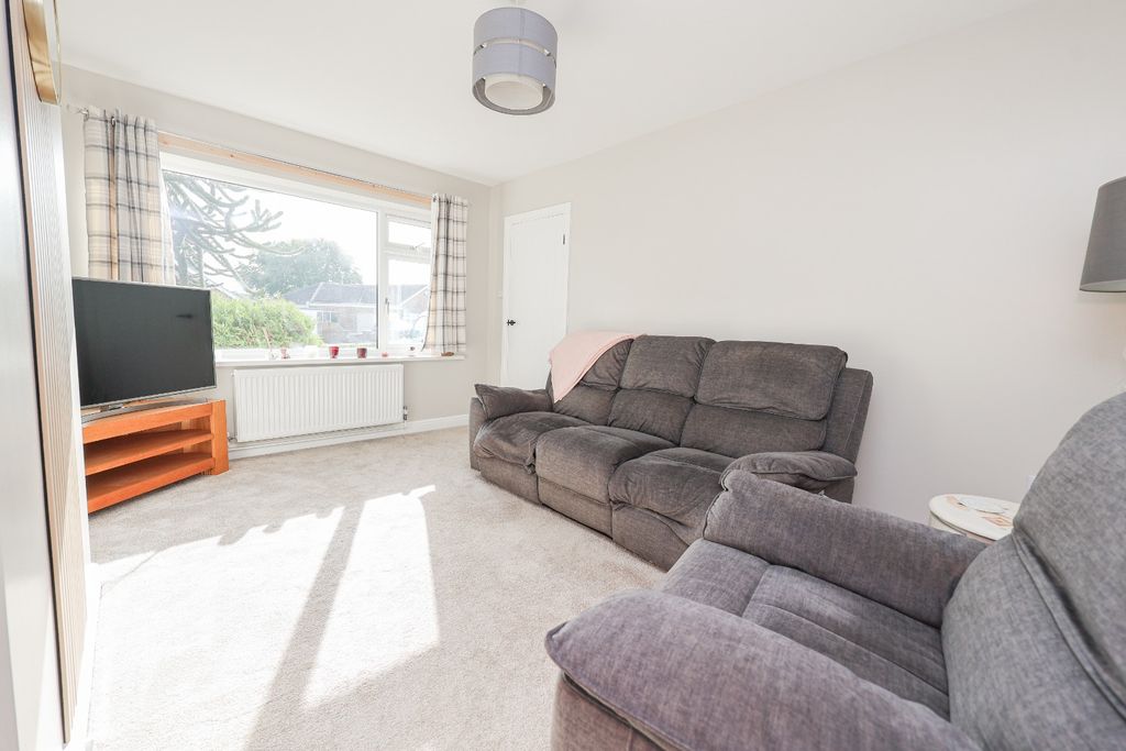 Property photo 3 of 15 4514664