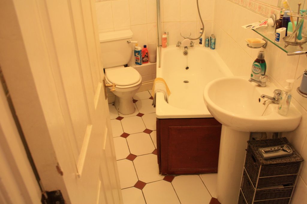 Property photo 2 of 3