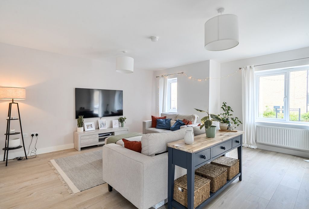 Property photo 2 of 16 1470990-15-6A26c2...