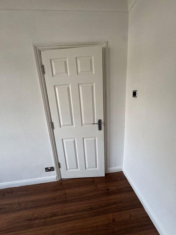 Property photo 3 of 13 Photo 3