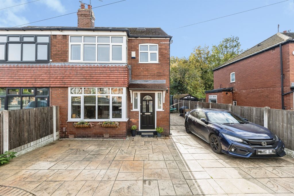 Property photo 1 of 16