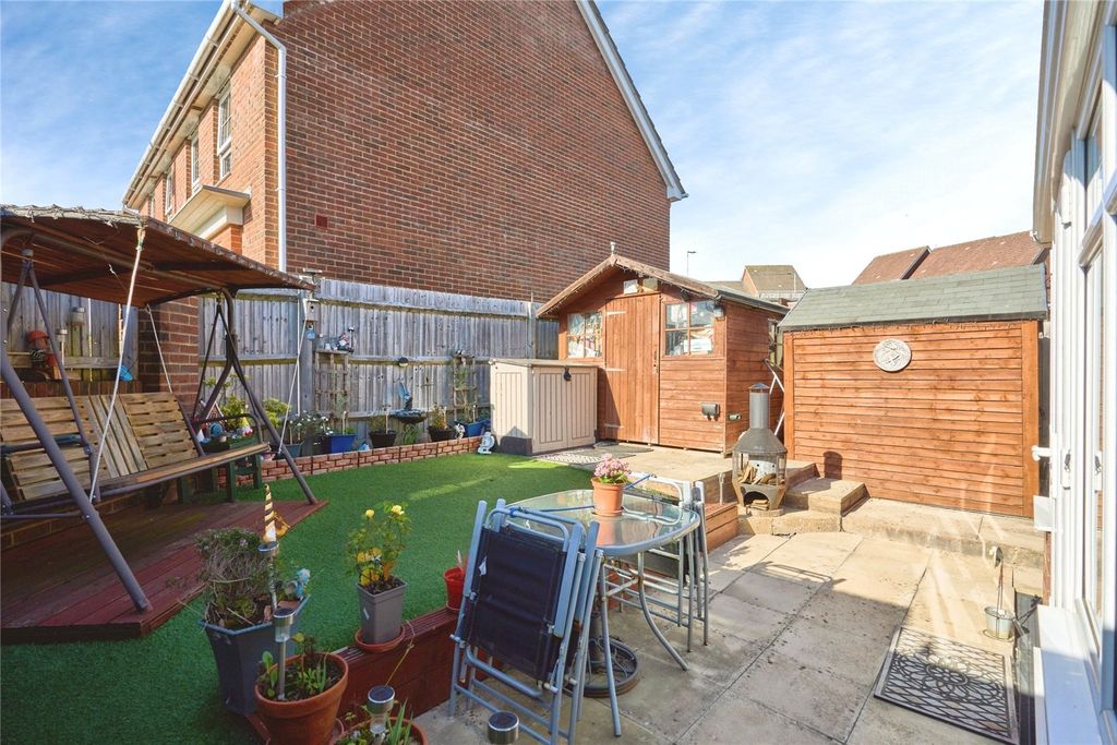 Property photo 1 of 18 Rear Garden