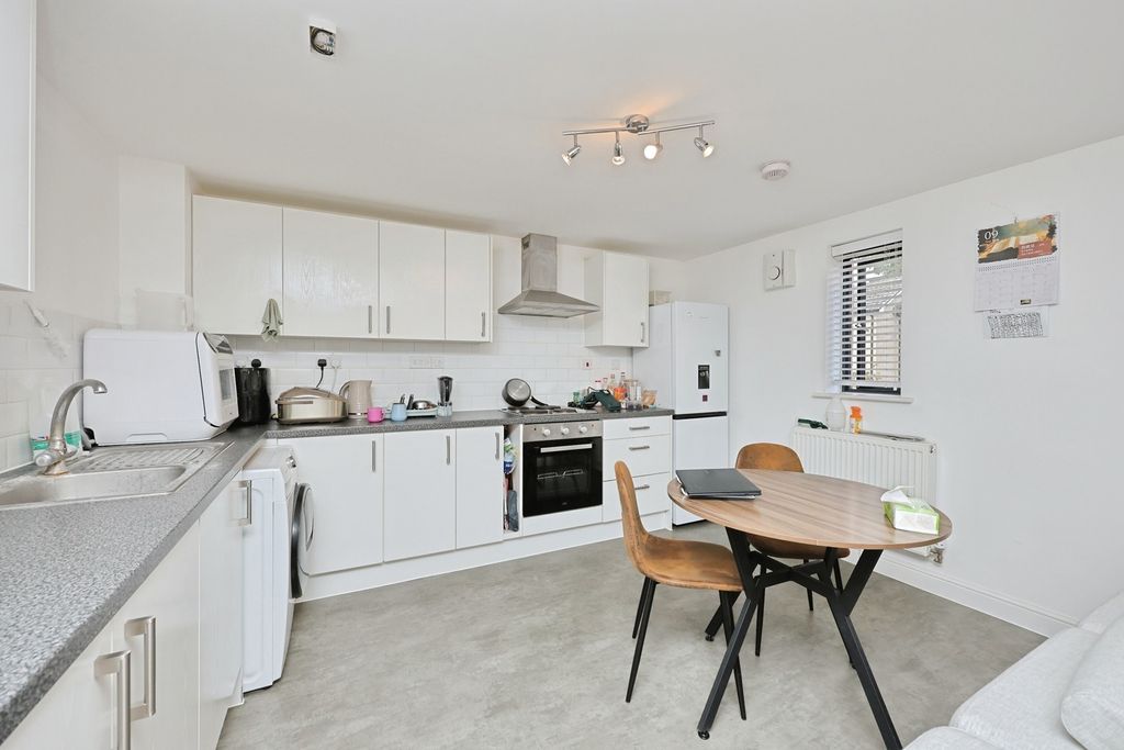Property photo 2 of 13 Pbox-Img.Jpg
