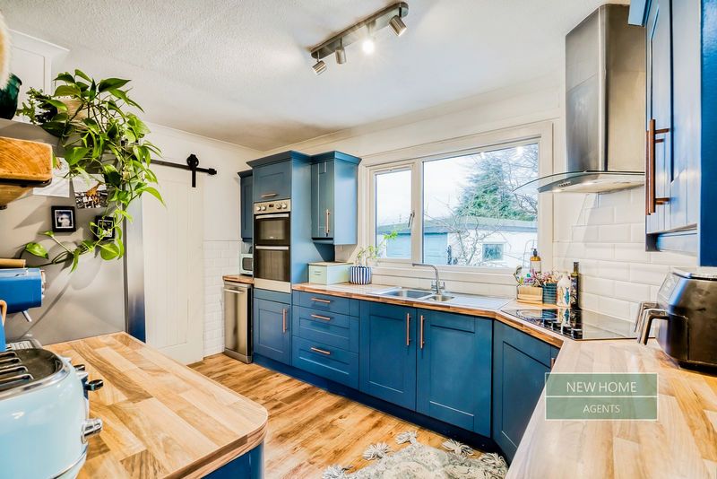 Property photo 2 of 20 Photo 7