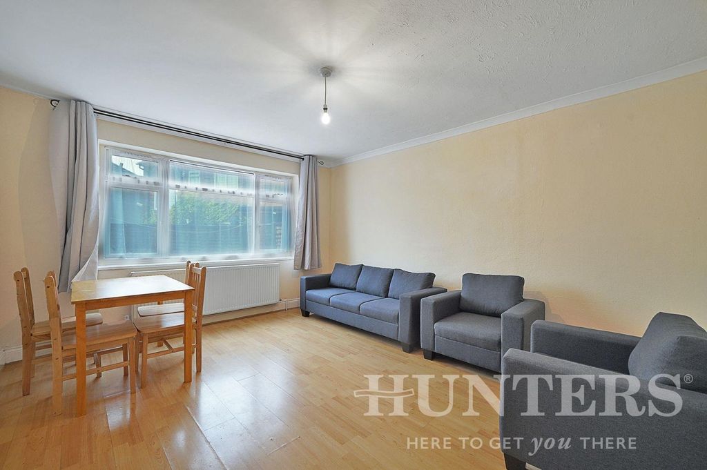 Property photo 1 of 14 27 Chalfont Road - Kdh6Amrwfraormfhvvto.Jpg