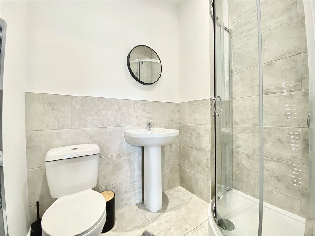 Property photo 3 of 4 Picture No. 02