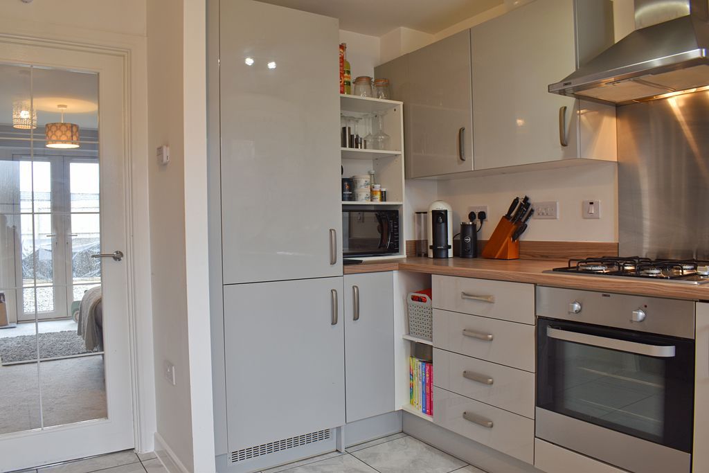 Property photo 3 of 13 Photo 9