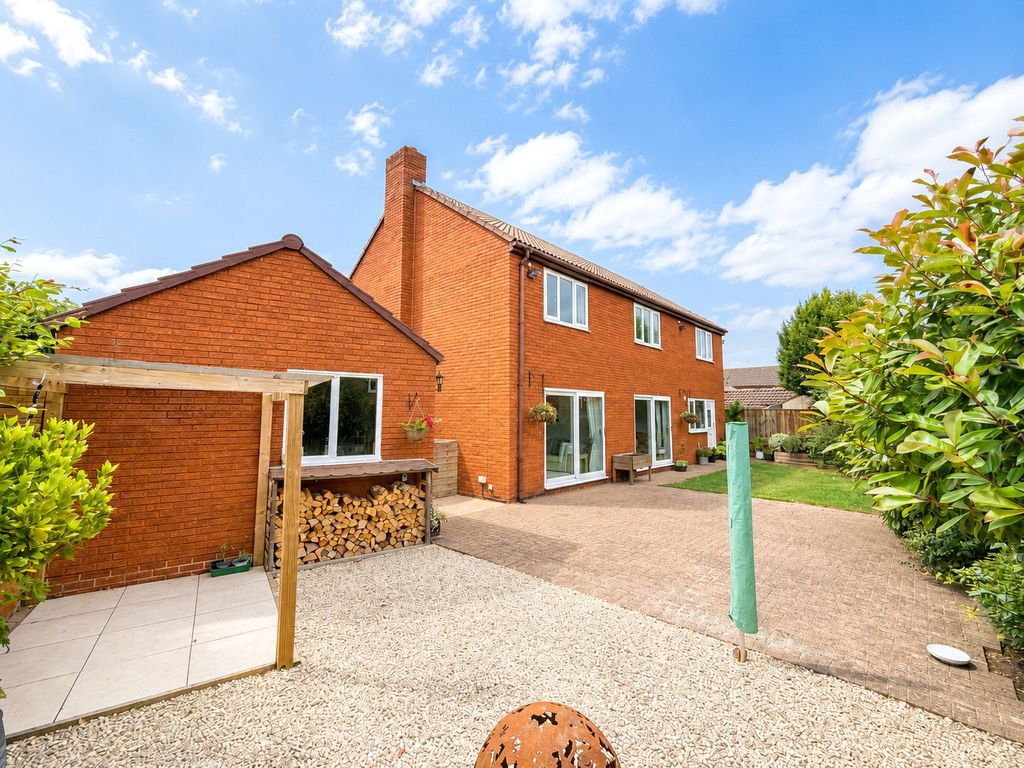 Property photo 1 of 27 Picture No. 35