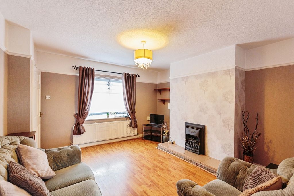 Property photo 2 of 18 Pbox-Img.Jpg