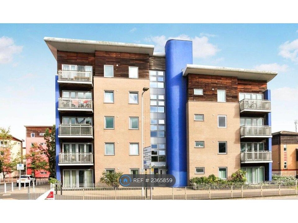 Property photo 1 of 10 Front View