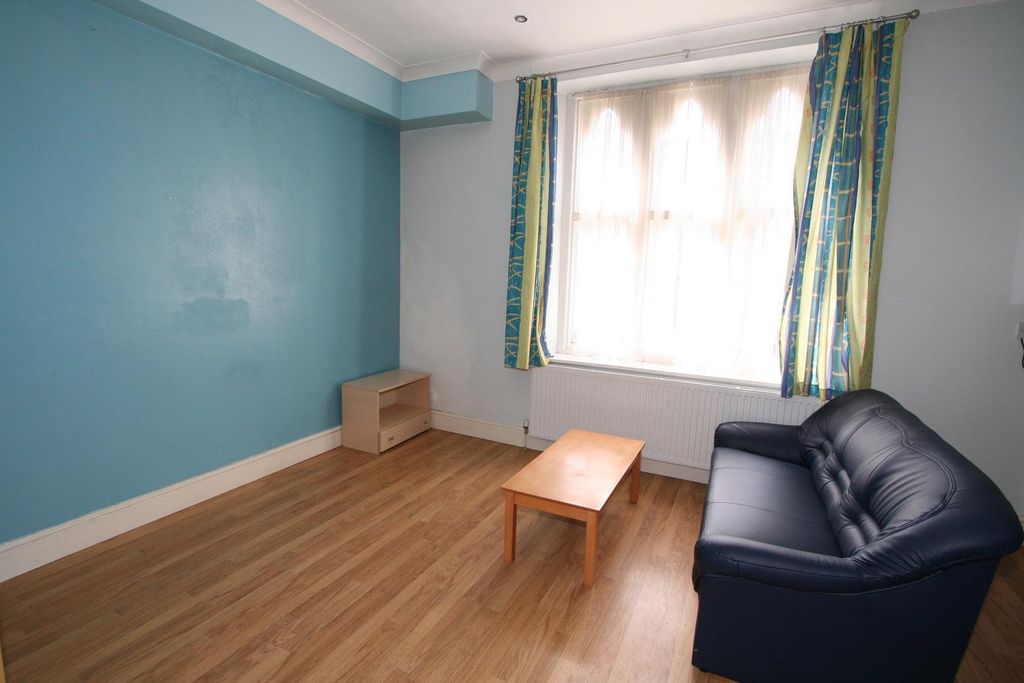 Property photo 2 of 4 Property Photo