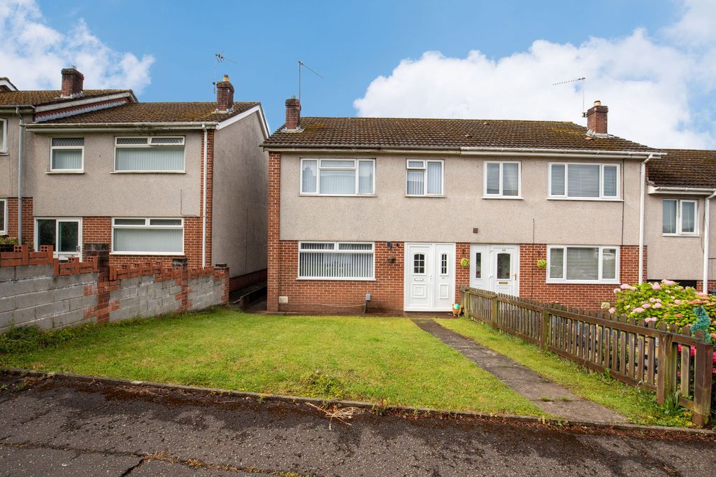 Property photo 1 of 29