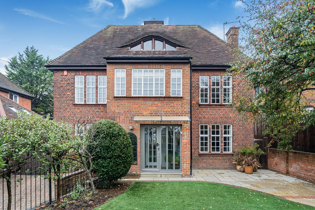 Property photo 1 of 56