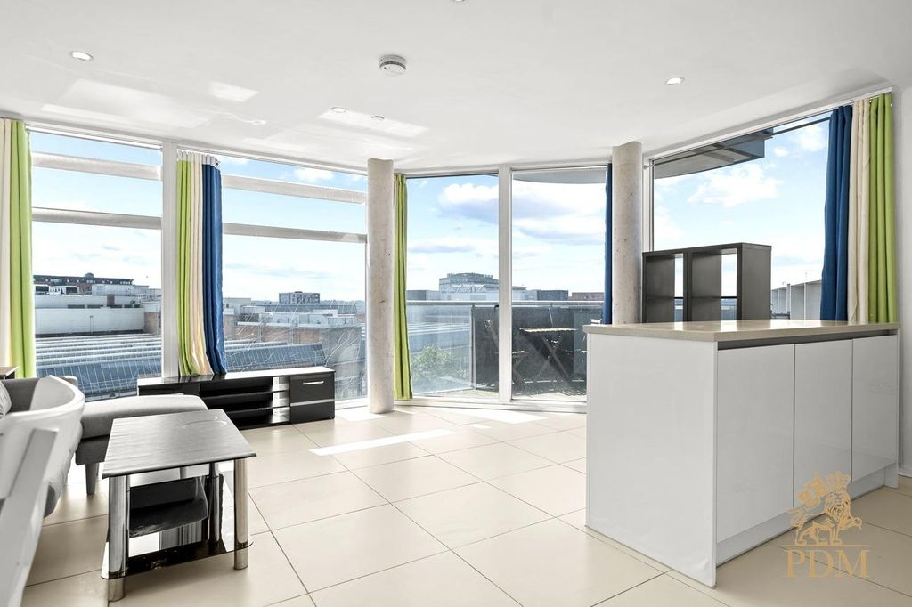 Property photo 1 of 20 T603 Nottingham One 156 Canal Street Ng1 7Hg