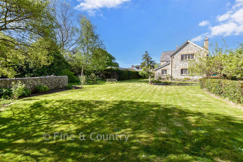 Property photo 2 of 19 Rear Garden