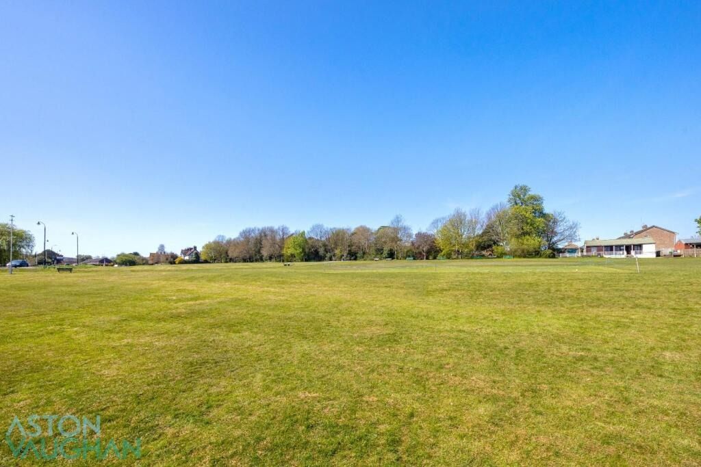 Property photo 2 of 9 4530332