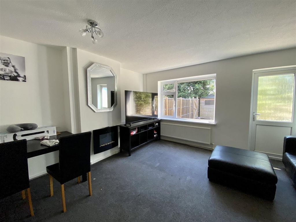 Property photo 2 of 8 Img_3995.Jpg