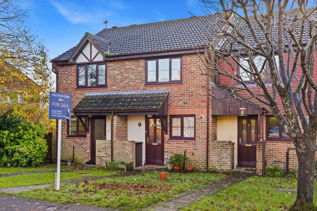 Property photo 2 of 19