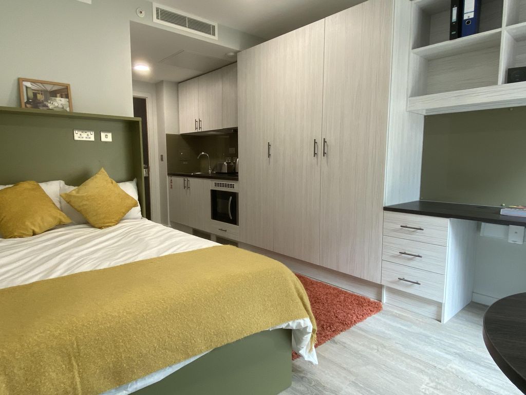Property photo 3 of 20 New Image