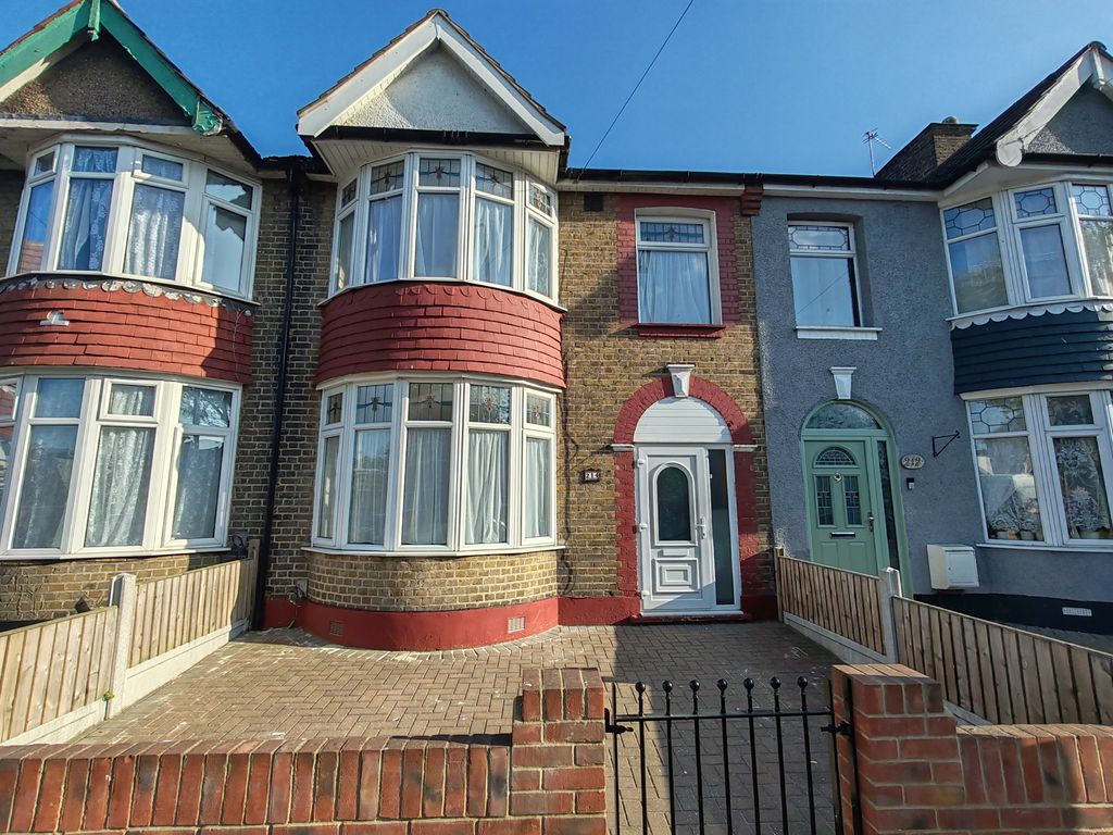 Property photo 1 of 26 House Front