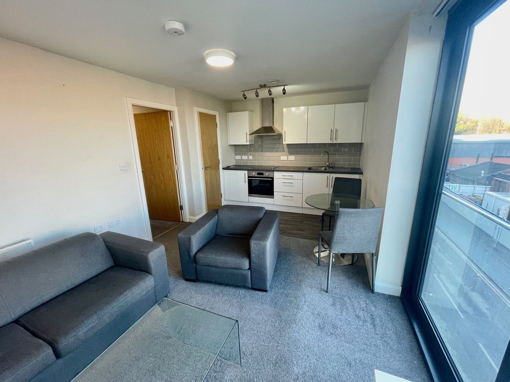 Property photo 3 of 11 Picture No. 19