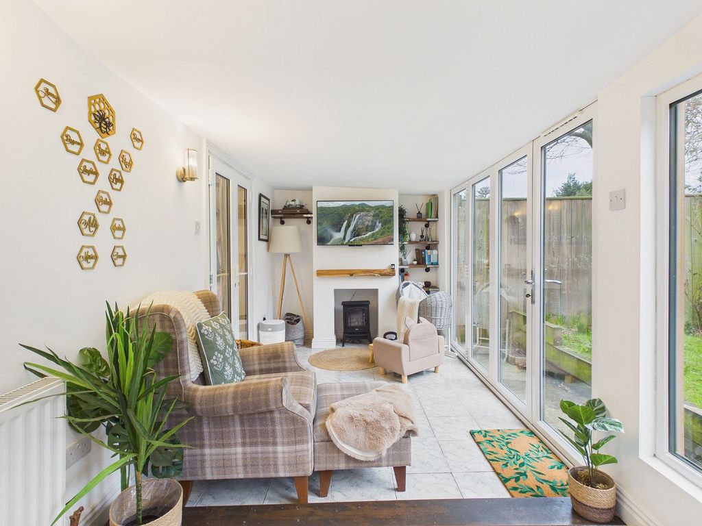 Property photo 1 of 14 Sun Room