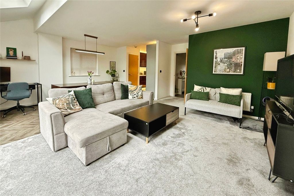 Property photo 3 of 15 Picture No. 15