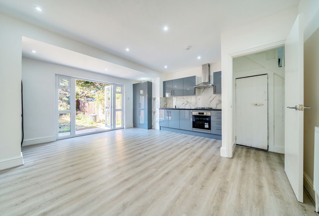 Property photo 1 of 15 1023311 (4).Jpg