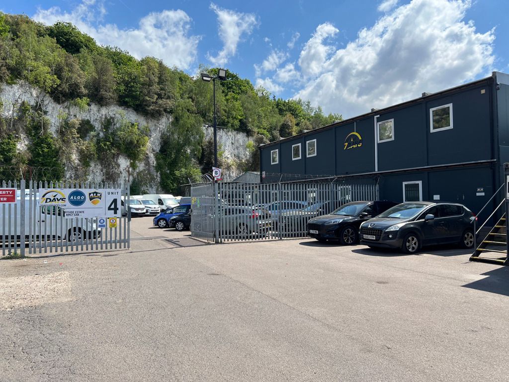 Property photo 2 of 6 Photo 2