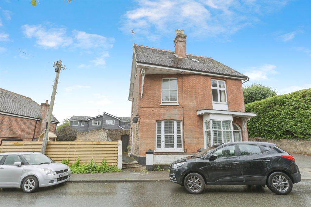 Property photo 1 of 15