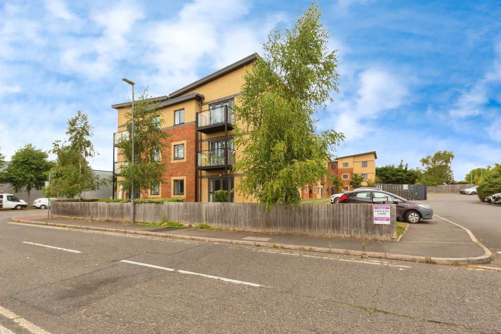 Property photo 1 of 16