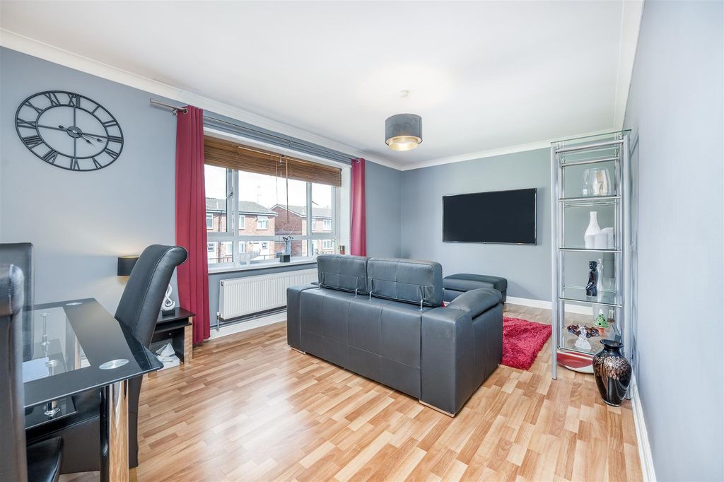 Property photo 2 of 10 53253_Hi_Res_ (2).Jpg