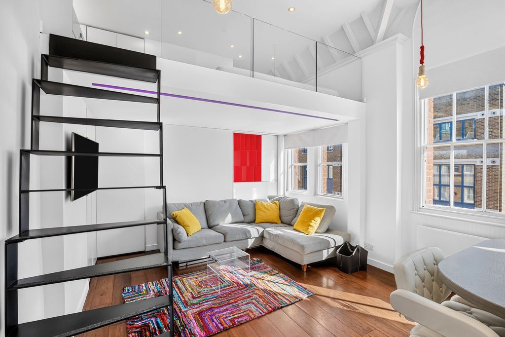 Property photo 1 of 19 Pbox-Img.Jpg