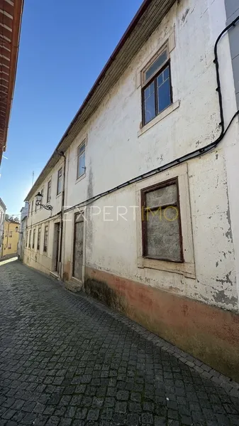 Property photo 2 of 10 Img 1