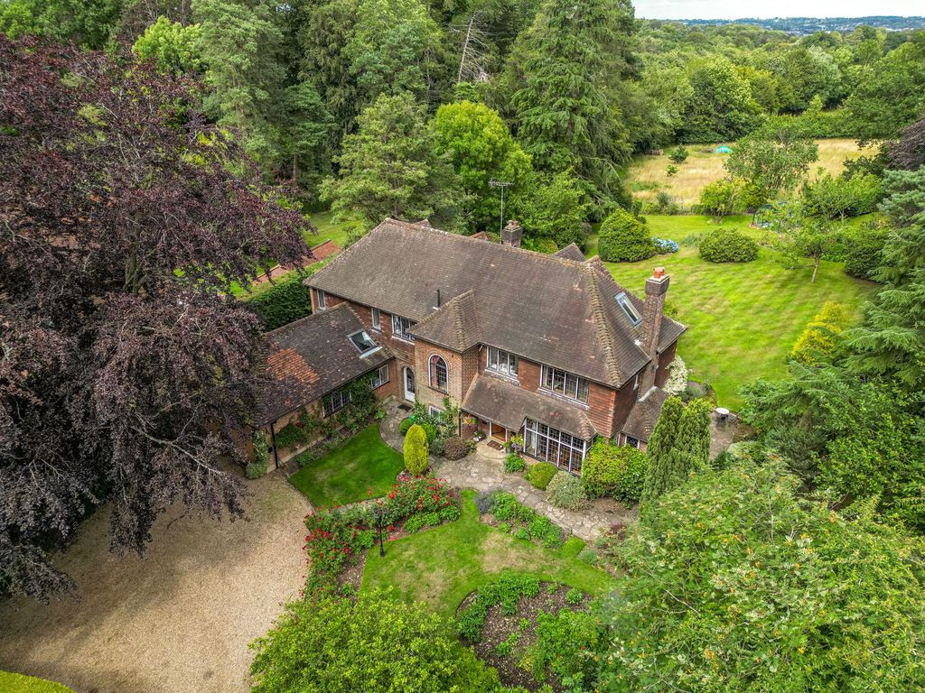 Property photo 3 of 38