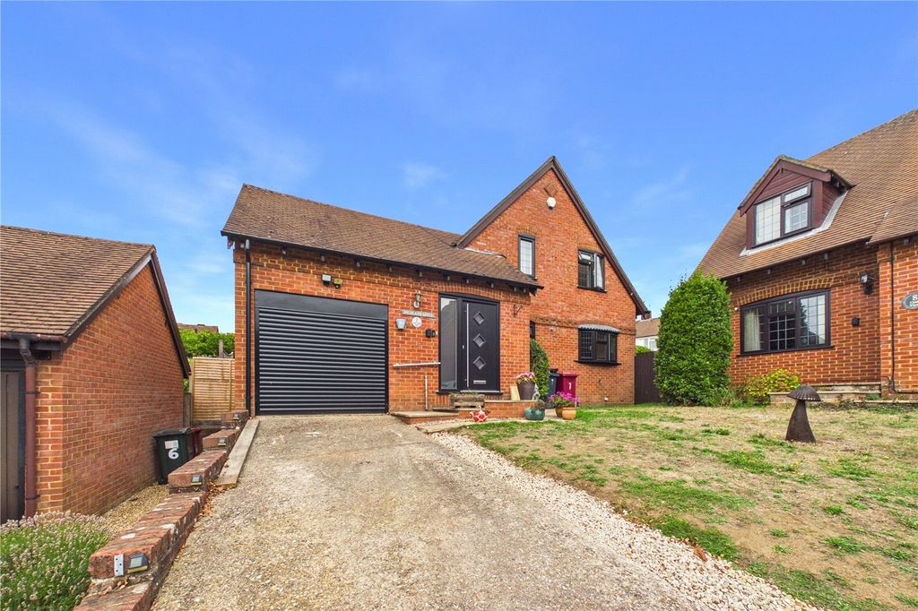 Property photo 1 of 17 Picture No. 02