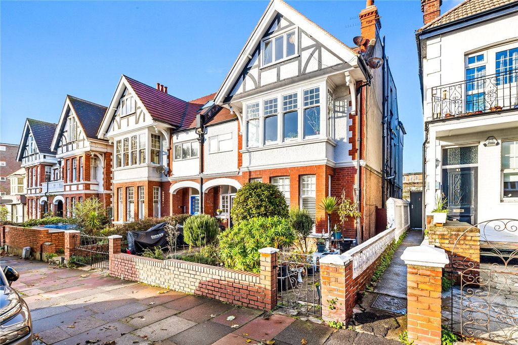 Property photo 1 of 17 Picture 1