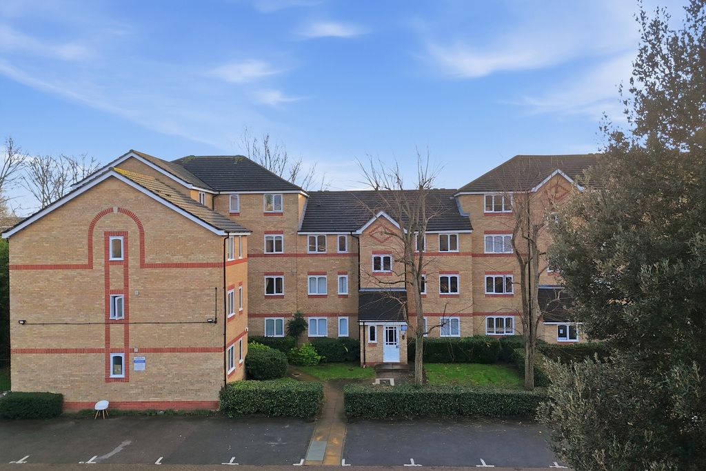 Property photo 1 of 11