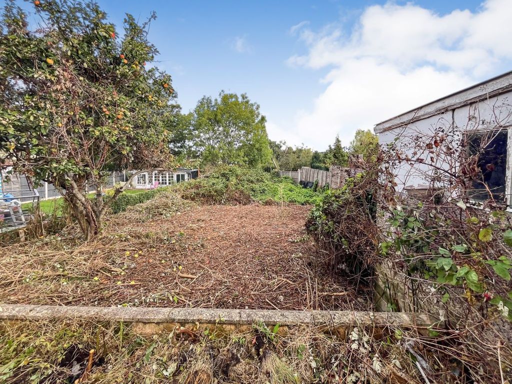 Property photo 3 of 14
