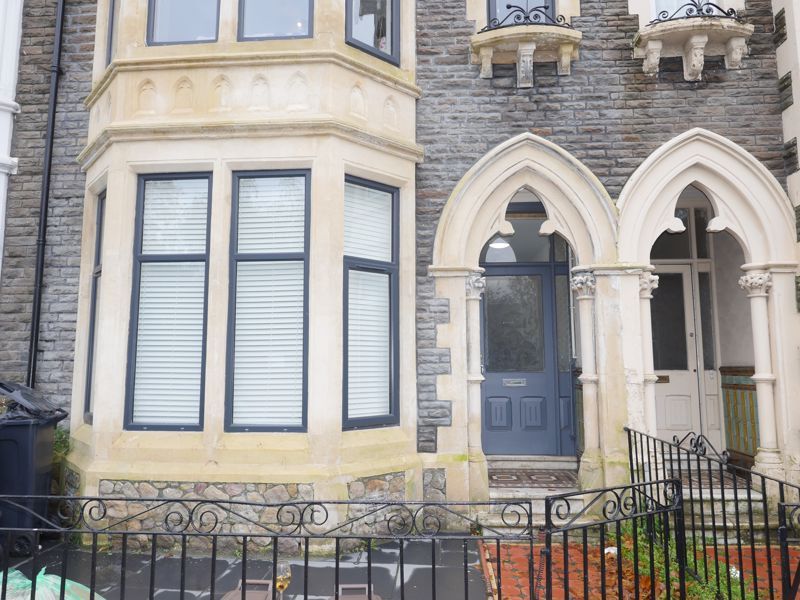 Property photo 1 of 8 Photo 9