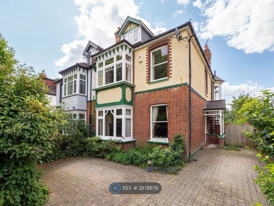 Property photo 2 of 24 Outsite