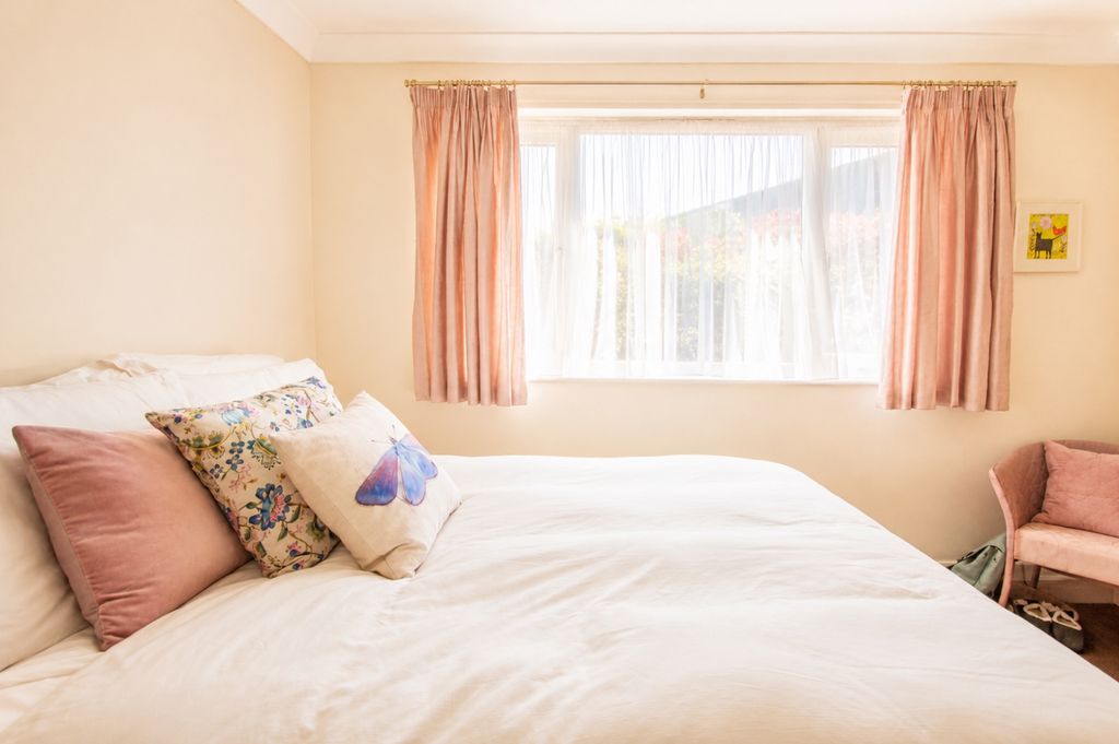 Property photo 3 of 14 Ec61B1F7-27Dd-4A22-9A93-d54B8E7894d1