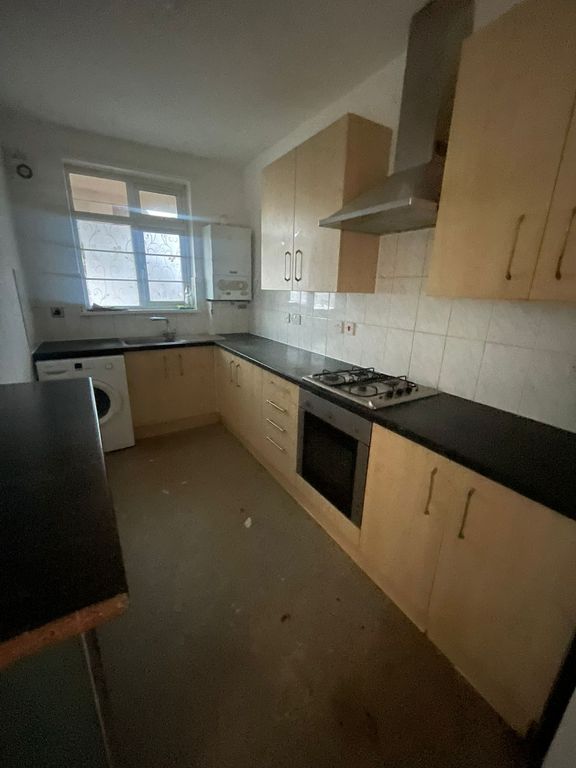 Property photo 2 of 3