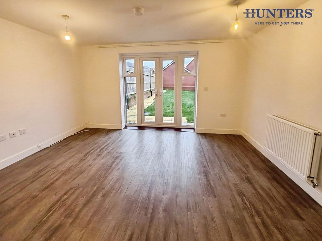 Property photo 3 of 9 Pbox-Img.Jpg