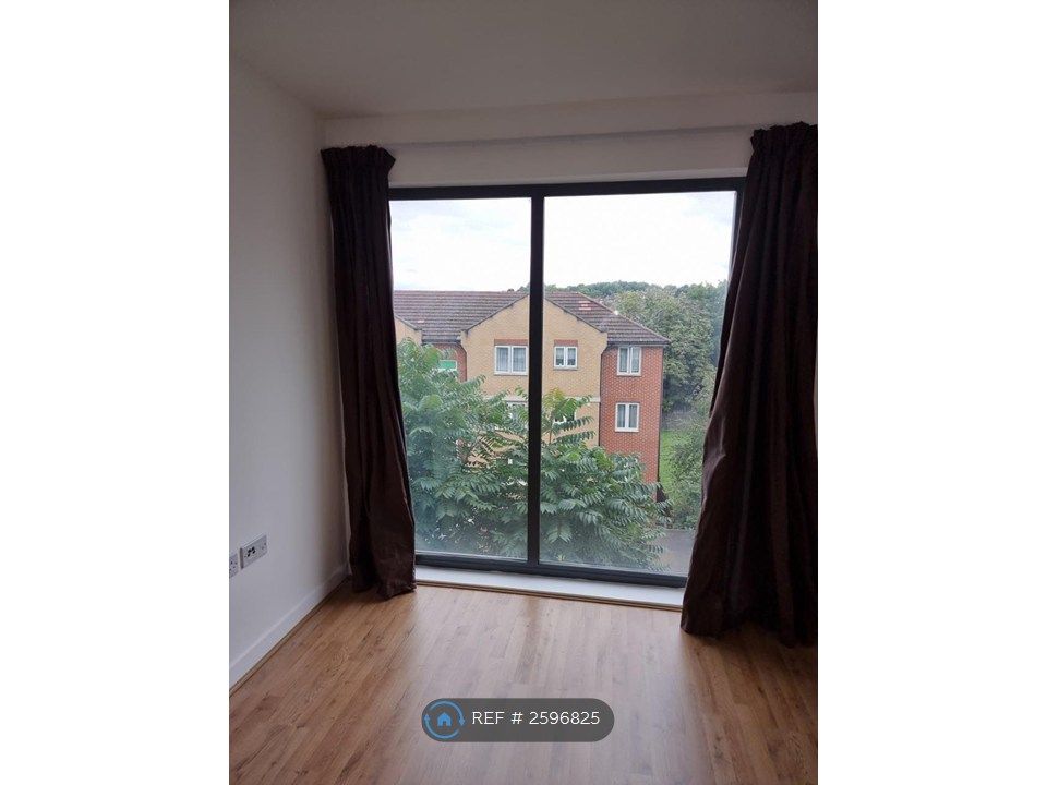 Property photo 2 of 7