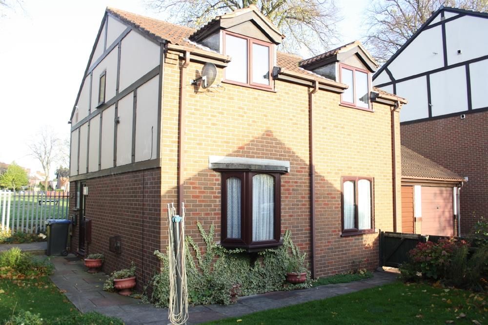 Property photo 1 of 6