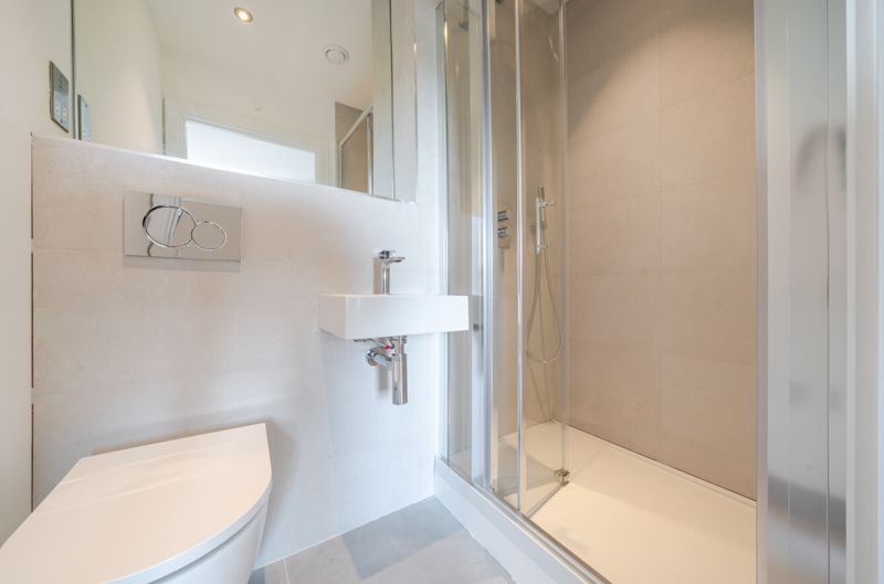 Property photo 3 of 12 Photo 5