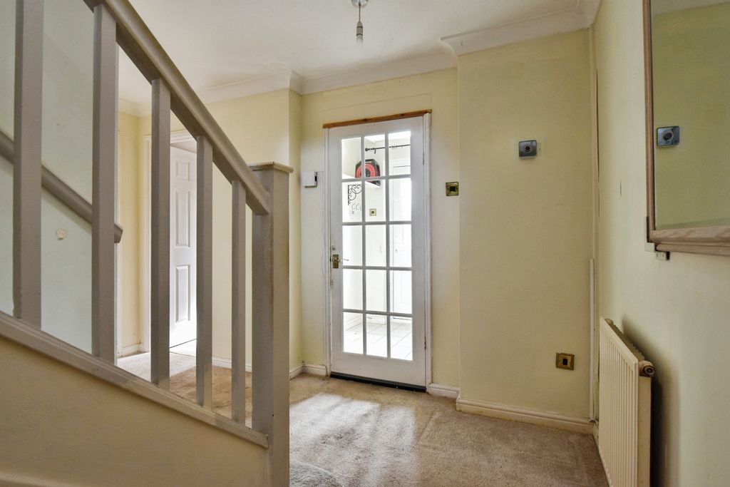 Property photo 3 of 22 Pbox-Img.Jpg