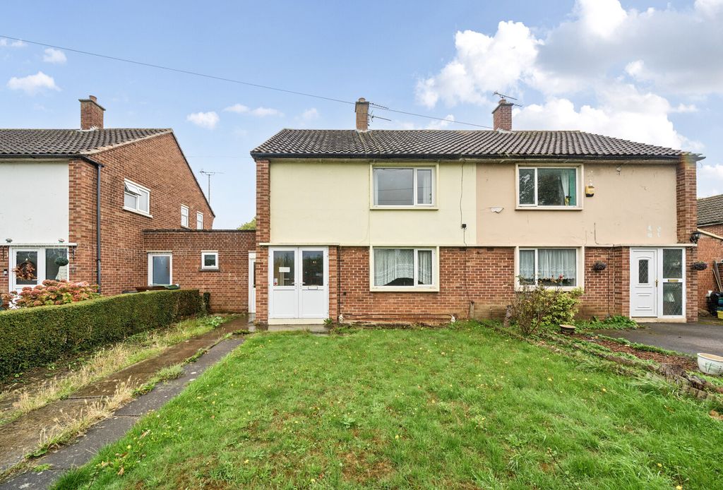 Property photo 1 of 10 1355316-1-68Cac98...