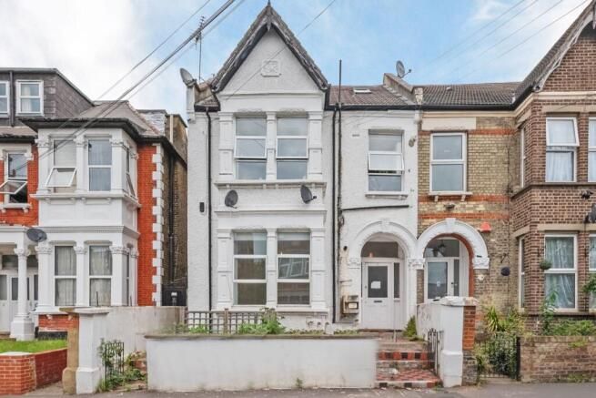 Property photo 3 of 8